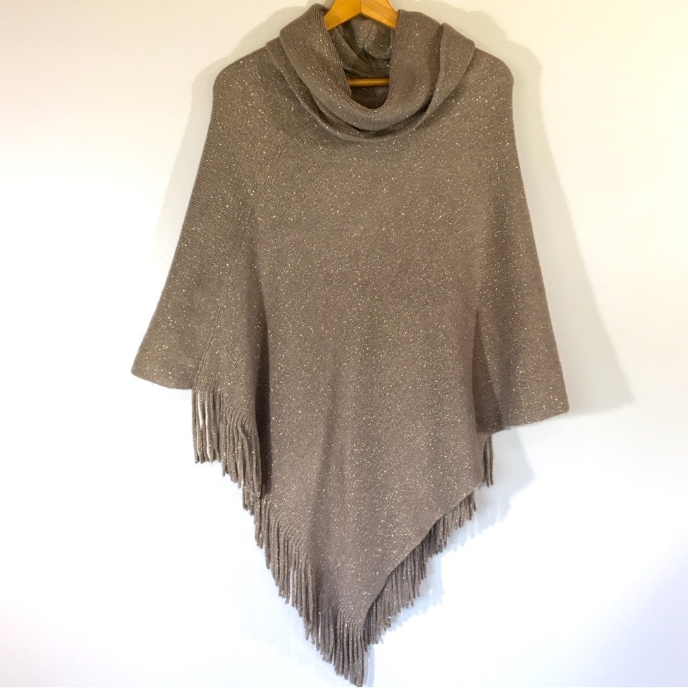 Chico’s‎ Soft Sparkle Knit Triangle Cowl Neck Asymmetrical Fringe Poncho Sweater